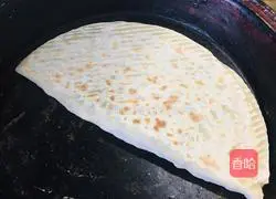 Illustration of how to make egg and leek box 6