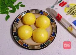 Illustration of how to make pumpkin steamed buns 13