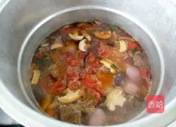 Tomato Beef Brisket Soup Recipe Illustration 9