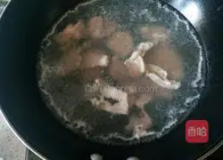 Recipe for mutton chops and yam soup Illustration 4