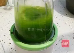 Illustration of making wontons made from cabbage skin 3