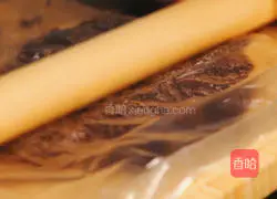 Illustration of how to make golden fried steak 8