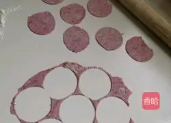 Illustration of how to make butterfly noodles 6