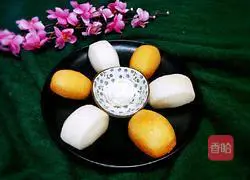 Illustration of how to make gold and silver steamed buns 13