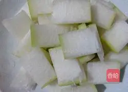 Illustration of how to make ham and winter melon soup 2