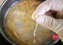 Illustration of how to make grilled seasonal vegetable pasta 5