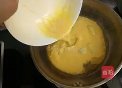 Illustration of how to make scrambled eggs with tomatoes 8