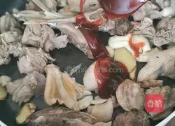 Illustration of braised duck with Zhuhou sauce 4