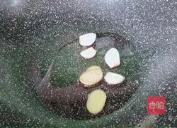 Braised duck gizzards and chicken Illustration of how to make claws 3