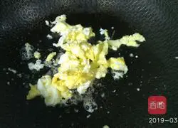 Illustration of how to make spicy fried noodles 5