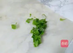 Illustration of how to make fried egg diced steamed buns 2