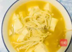 Enoki mushroom tofu soup recipe 5