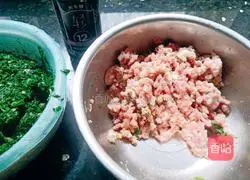 Pumpkin buns stuffed with shepherd’s purse and meat Illustration of how to do it 1