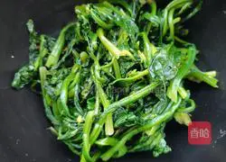 Illustration of how to make egg spinach zygotes 2