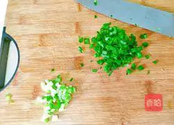 Illustration of how to make toothpick beef 8