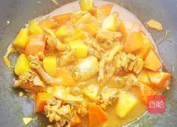 Illustration of how to make curry potato chicken nuggets 14