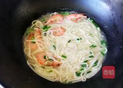 Illustration of how to make shrimp and egg noodles 6