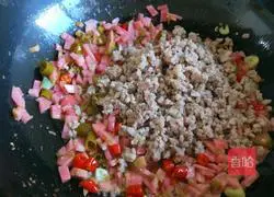 Illustration of the Beijing specialty dish of stir-fried minced pork with kimchi 9