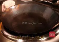 Illustration of home-style cooking of rattan pepper and small seafood 3