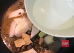 Illustration of how to make kale snails 15