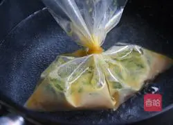 Illustration of how to make egg pancakes 6