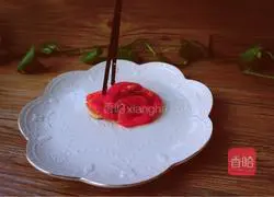 Illustration of how to make dry-fried salmon 6