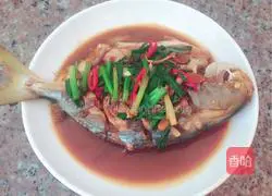 Illustration of braised golden pomfret 8