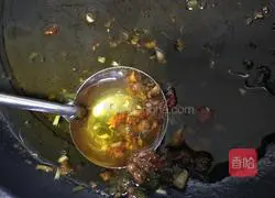 Illustration of how to make steamed scallops with garlic vermicelli 3