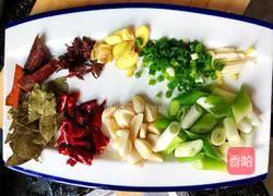 Illustration of how to make spicy crayfish 2