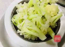 Tomato stir-fry Illustrations of how to make flowers 8