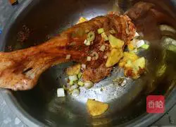 Illustration of roasted leg of lamb 4