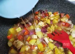 Illustration of how to make curry chicken rice 11