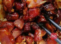 Illustration of how to cook beef with potatoes 5