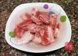 Illustration of how to make green bean ribs 2