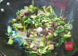 Illustration of how to make fried Xinghua rice noodles 14