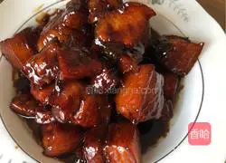 Illustration of home-cooked braised pork 16