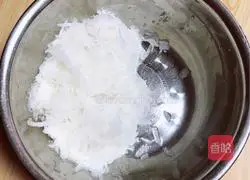 Illustration of how to make fried radish meatballs 3