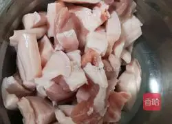 Illustration of how to make super delicious braised pork 1