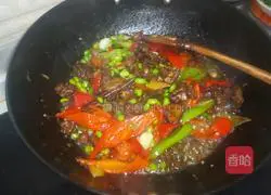 Illustration of Huaihua Stir-fried Duck with Edamame 9