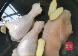 Illustration of how to make cold shredded chicken 1