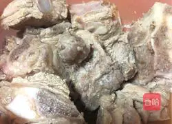 Illustration of how to make tomato sweet and sour pork ribs 2