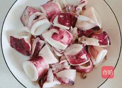 Illustration of how to make soy sauce emperor blow tube 6