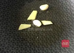 Braised chicken Illustration of how to make claws 5