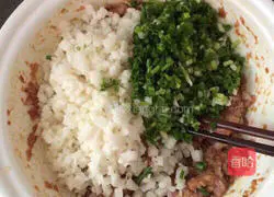 Illustration of how to make Yong Tau Foo 4