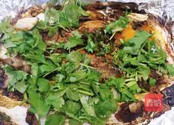 Illustration of how to make grilled crucian carp (oven version) 7