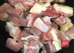 Illustration of how to make beef curry 1