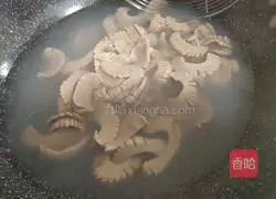 Illustration of how to make Xiangyouyaohua 7