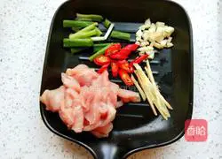 Illustration of how to make fried bean curd stick with meat 2