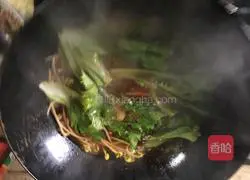 Illustration of how to make boiled beef 4