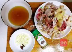 Illustration of how to make Hakka brewed fried chicken 1